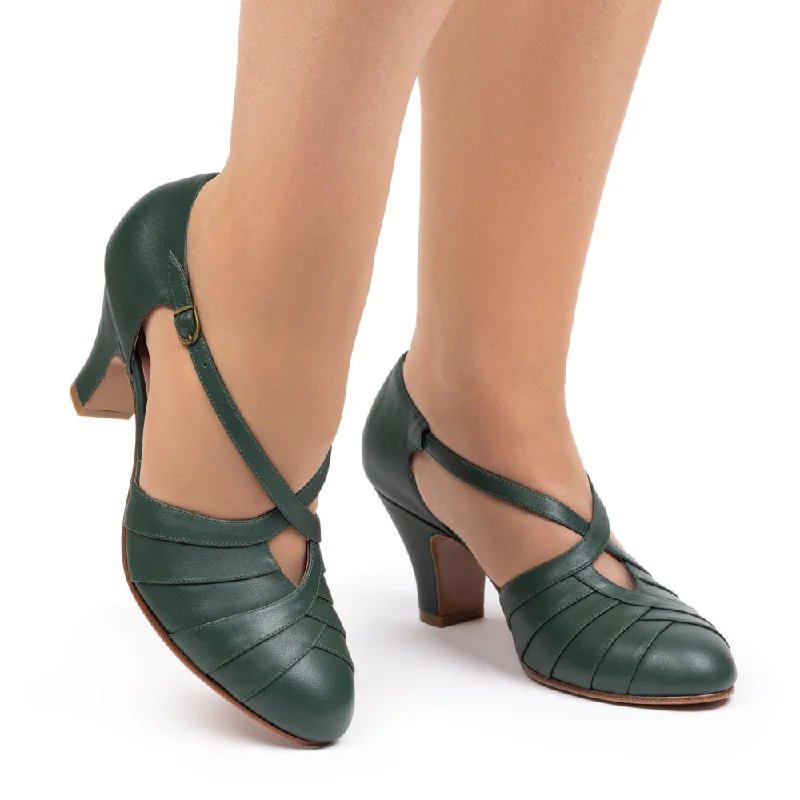 Women's prom stiletto heel pumps in a shimmery fabricPRE-ORDER Melrose Vintage Pumps (Evergreen) Women's prom stiletto heel pumps in a shimmery fabricPRE-ORDER Melrose Vintage Pumps (Evergreen)