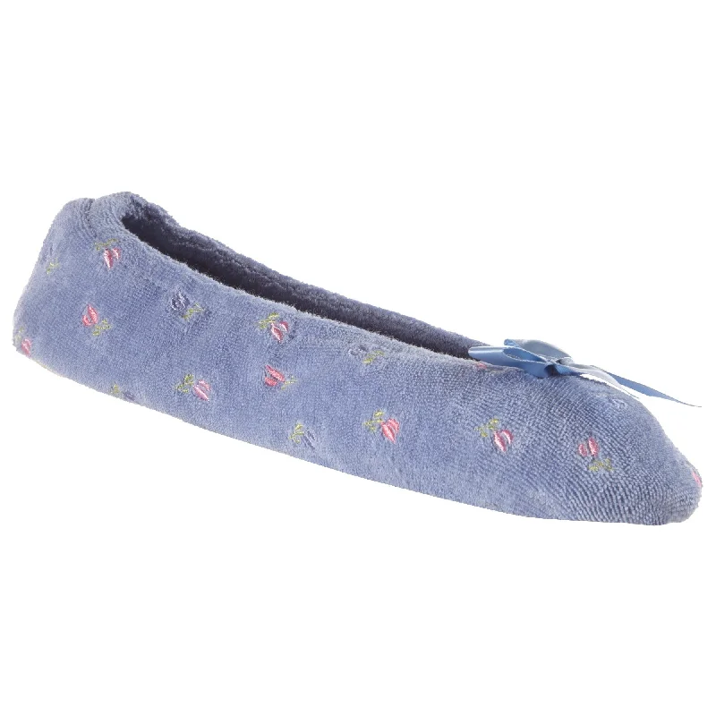 Women's Knitted Cable Pattern Slippers with a Non - Slip Sole in Cream for Indoor ComfortWomen's Embroidered Terry Ballerina Slippers Women's Knitted Cable Pattern Slippers with a Non - Slip Sole in Cream for Indoor ComfortWomen's Embroidered Terry Ballerina Slippers