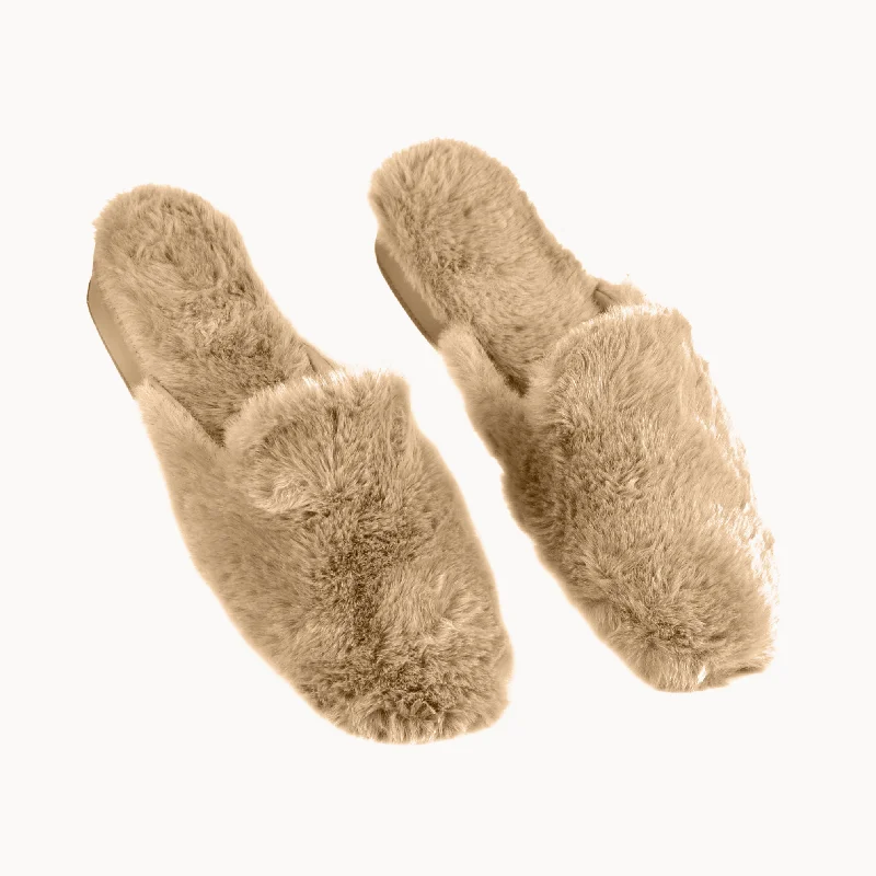 Women's Leather Slippers with a Hand - Stitched Design in Burgundy for DurabilityIgloo Beige Slippers Women's Leather Slippers with a Hand - Stitched Design in Burgundy for DurabilityIgloo Beige Slippers