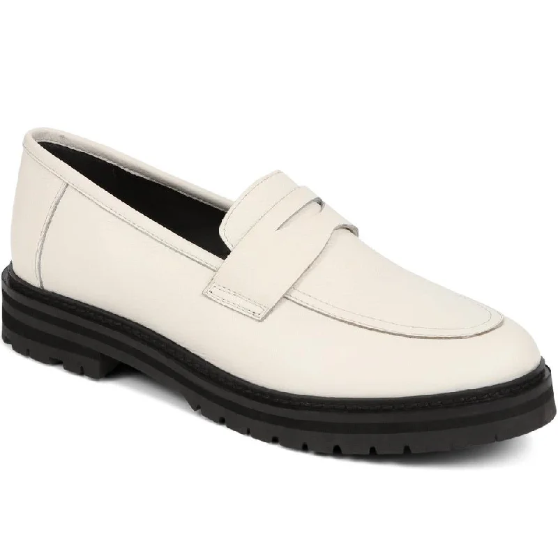 Plus Size Women's Wide - Fit Penny Loafers in Black for All - Day ComfortDarra2 Leather Loafers - DARRA2 / 325 352 Plus Size Women's Wide - Fit Penny Loafers in Black for All - Day ComfortDarra2 Leather Loafers - DARRA2 / 325 352