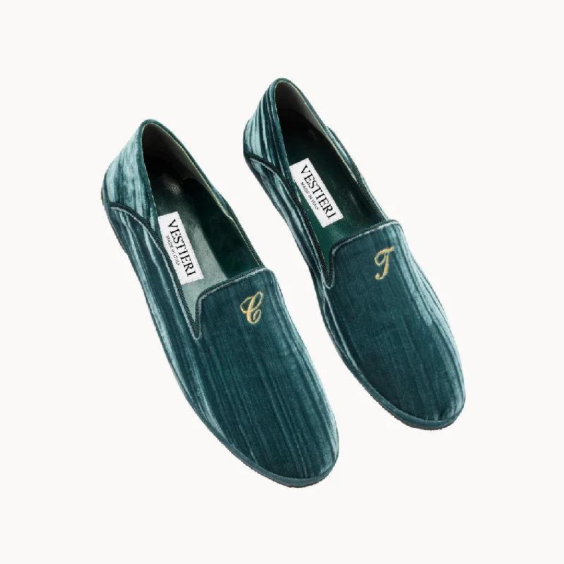 Women's Shearling Lined Slippers with a Fleece Upper in Tan for Ultimate WarmthPetrolio Mansion Slippers Women's Shearling Lined Slippers with a Fleece Upper in Tan for Ultimate WarmthPetrolio Mansion Slippers