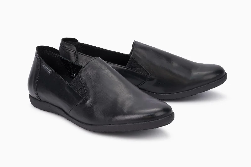 Women's Premium Leather Tassel Loafers in Dark Brown for a Classic Office LookMephisto Korie Women's Premium Leather Tassel Loafers in Dark Brown for a Classic Office LookMephisto Korie