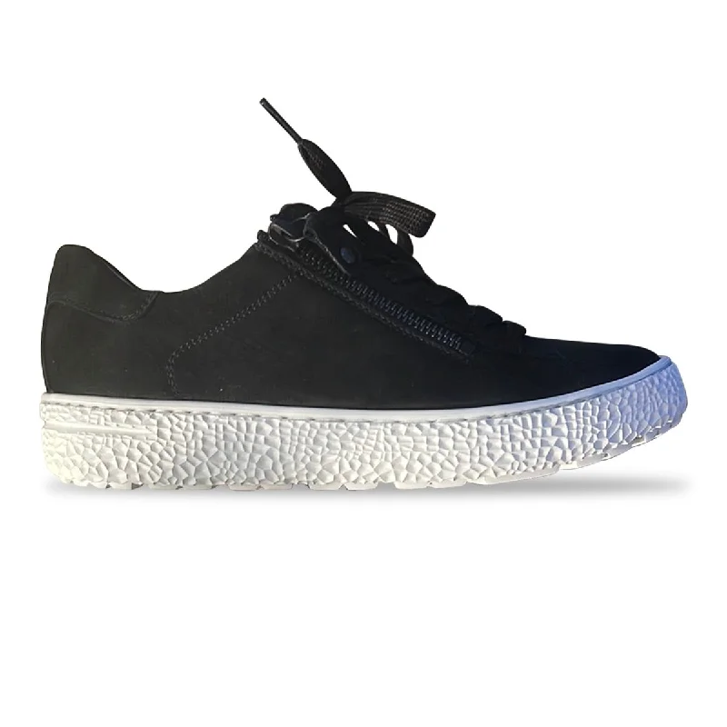 Women's Patent Leather Oxfords with a Glossy Finish in Gold for a Glamorous Night OutHartjes Women's Phil Black/White Women's Patent Leather Oxfords with a Glossy Finish in Gold for a Glamorous Night OutHartjes Women's Phil Black/White