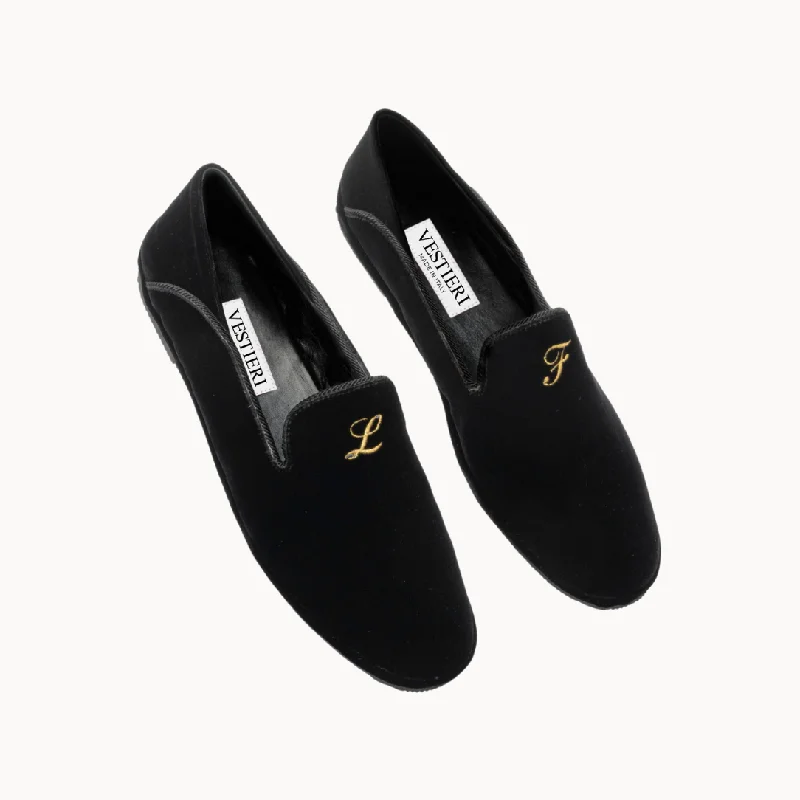 Plus Size Women's Open - Toe Slippers with a Velcro Strap in Black for Easy AdjustmentMansion Black Slippers Plus Size Women's Open - Toe Slippers with a Velcro Strap in Black for Easy AdjustmentMansion Black Slippers