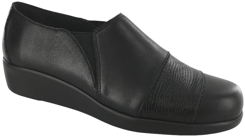 Women's Memory Foam Insole Loafers in Pink for Added Comfort SAS Nora