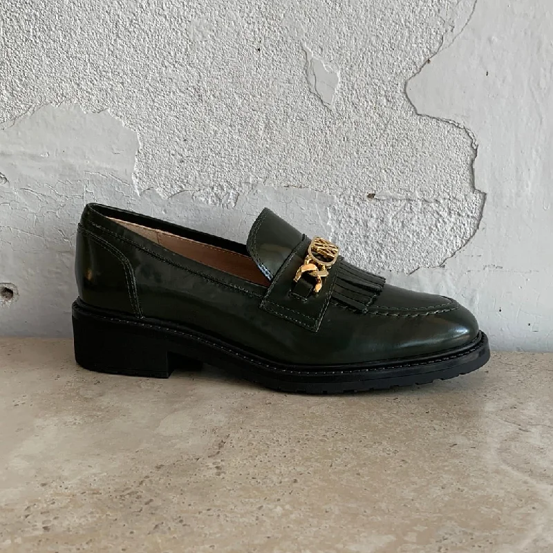 Women's Bow - Embellished Loafers in Red for a Feminine Touch Unisa Elma Verde