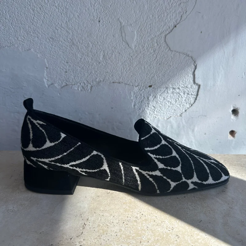 Women's Geometric - Patterned Loafers in Multicolor for a Fashion - Forward Look Lodi Baisi Black/ White Women's Geometric - Patterned Loafers in Multicolor for a Fashion - Forward Look Lodi Baisi Black/ White