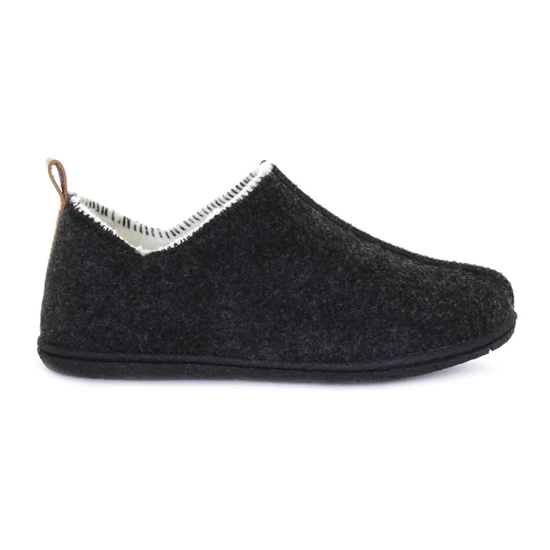 Women's Slippers with a Quilted Pattern in Gray for Added Style Womens Danique Slipper