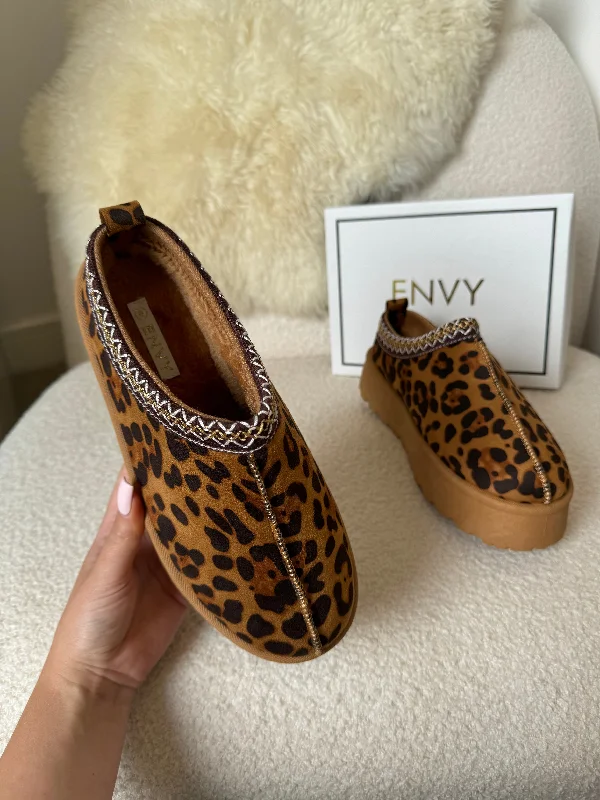 Women's Leather Slippers with a Hand - Stitched Design in Burgundy for Durability HOLLIE ULTRA PLATFORM LEOPARD EMBROIDERED ANKLE SLIPPER BOOTS Women's Leather Slippers with a Hand - Stitched Design in Burgundy for Durability HOLLIE ULTRA PLATFORM LEOPARD EMBROIDERED ANKLE SLIPPER BOOTS