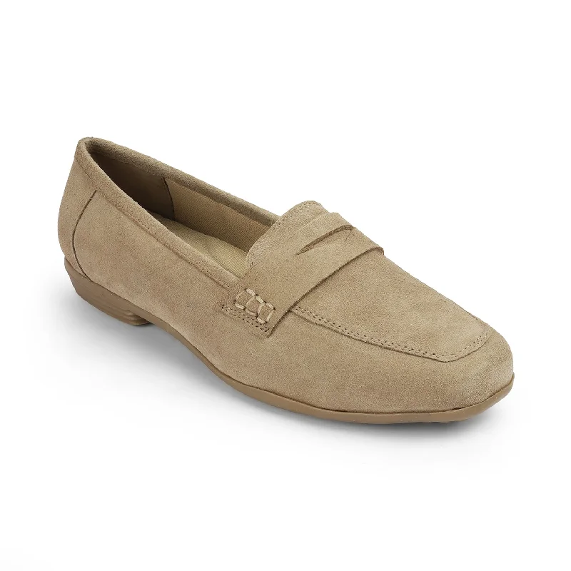 Women's Fur - Lined Loafers in Tan for a Cozy Winter Option Tresmode Suave Beige Women's Casual Loafers Women's Fur - Lined Loafers in Tan for a Cozy Winter Option Tresmode Suave Beige Women's Casual Loafers