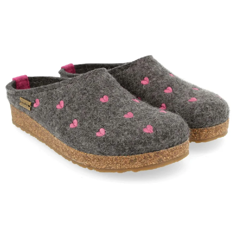 Women's Slippers with a Quilted Pattern in Gray for Added Style Haflinger Cuoricini Grey Wool Slipper (Women's) Women's Slippers with a Quilted Pattern in Gray for Added Style Haflinger Cuoricini Grey Wool Slipper (Women's)