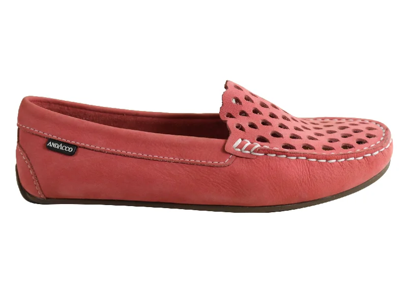 Women's Embroidered Floral Pattern Loafers in Beige for a Spring - Inspired Outfit Andacco Isabella Womens Comfortable Leather Loafers Made In Brazil Women's Embroidered Floral Pattern Loafers in Beige for a Spring - Inspired Outfit Andacco Isabella Womens Comfortable Leather Loafers Made In Brazil
