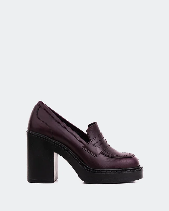 Women's Tassel - Trimmed Loafers with a Low Heel in Olive Green for a Trendy Twist Allington Burgundy Women's Tassel - Trimmed Loafers with a Low Heel in Olive Green for a Trendy Twist Allington Burgundy