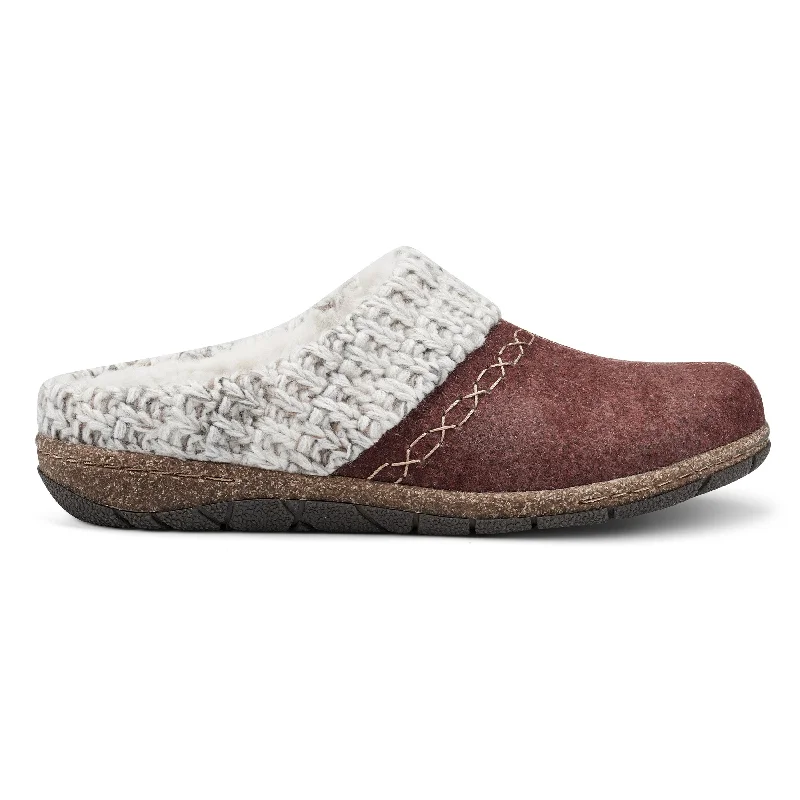 Women's Faux Fur Lined Slippers with Memory Foam Insoles in Pink for Cozy Nights Women's Elana Slipper Rust Women's Faux Fur Lined Slippers with Memory Foam Insoles in Pink for Cozy Nights Women's Elana Slipper Rust