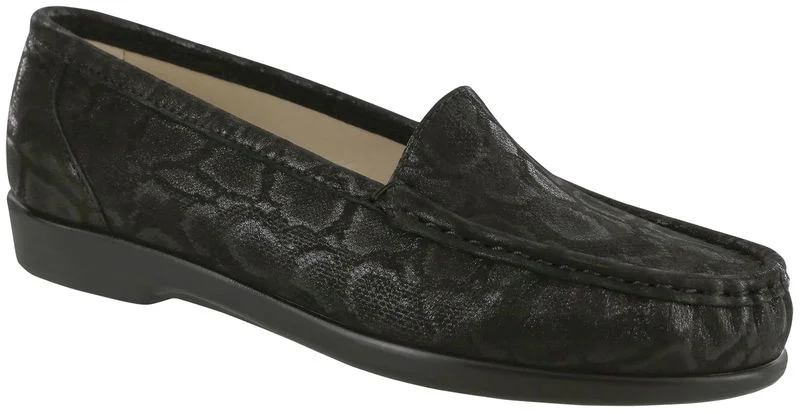 Women's Geometric - Patterned Loafers in Multicolor for a Fashion - Forward Look SAS Simplify Women's Geometric - Patterned Loafers in Multicolor for a Fashion - Forward Look SAS Simplify