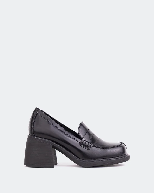 Women's Tassel - Trimmed Loafers with a Low Heel in Olive Green for a Trendy Twist Beckam Black Leather Women's Tassel - Trimmed Loafers with a Low Heel in Olive Green for a Trendy Twist Beckam Black Leather