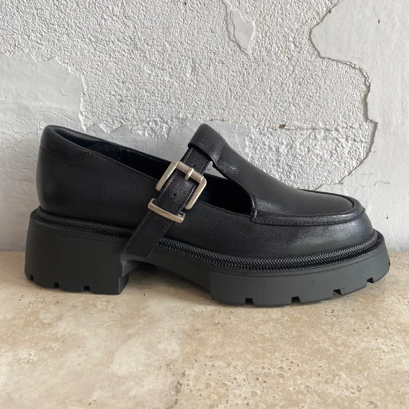 Women's Premium Leather Tassel Loafers in Dark Brown for a Classic Office Look Nu x Neo Chandra Black - LAST SIZE size 36 Women's Premium Leather Tassel Loafers in Dark Brown for a Classic Office Look Nu x Neo Chandra Black - LAST SIZE size 36