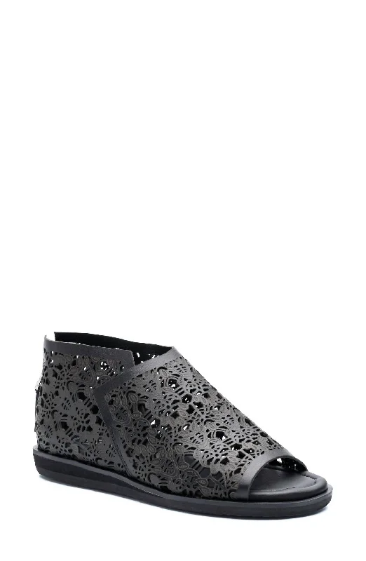 Women's Sandals with a Floral - Printed Upper in Pink for a Feminine Spring LookWomen's Sandals with a Floral - Printed Upper in Pink for a Feminine Spring LookAlexie Leather Sandal In Black Laser Women's Sandals with a Floral - Printed Upper in Pink for a Feminine Spring LookWomen's Sandals with a Floral - Printed Upper in Pink for a Feminine Spring LookAlexie Leather Sandal In Black Laser