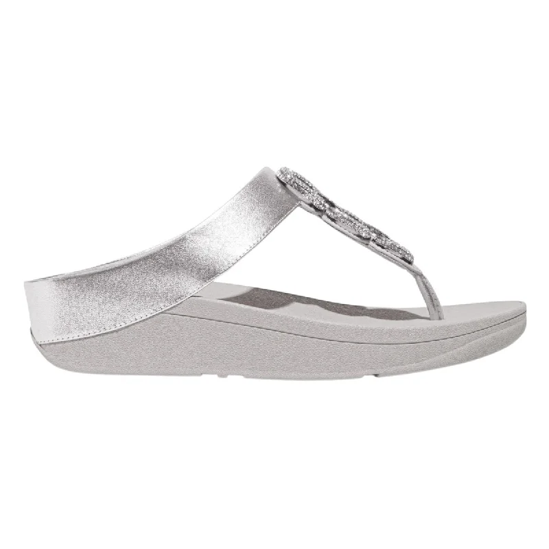 Women's Sandals with a Glitter - Coated Strap in Gold for a Sparkly Summer OutfitWomen's Sandals with a Glitter - Coated Strap in Gold for a Sparkly Summer OutfitFitFlop Women's Fino Crystal Chain Silver Women's Sandals with a Glitter - Coated Strap in Gold for a Sparkly Summer OutfitWomen's Sandals with a Glitter - Coated Strap in Gold for a Sparkly Summer OutfitFitFlop Women's Fino Crystal Chain Silver