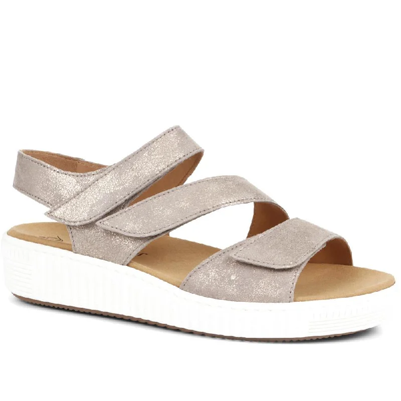 Women's Ankle - Strap Sandals with a Block Heel in Red for a Sophisticated StyleMarigold Leather Wedge Sandals - GAB35522 / 321 580 Women's Ankle - Strap Sandals with a Block Heel in Red for a Sophisticated StyleMarigold Leather Wedge Sandals - GAB35522 / 321 580
