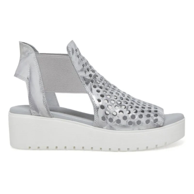 Women's Strappy Gladiator Sandals with Buckle Closures in Tan for a Boho LookWomen's Strappy Gladiator Sandals with Buckle Closures in Tan for a Boho LookSilent D Women's Odeya Cloudy Mix Leather Women's Strappy Gladiator Sandals with Buckle Closures in Tan for a Boho LookWomen's Strappy Gladiator Sandals with Buckle Closures in Tan for a Boho LookSilent D Women's Odeya Cloudy Mix Leather