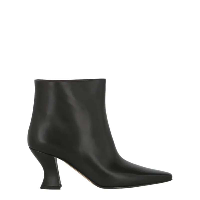 Women's Knee - High Lace - Up Boots in Brown with Buckle Accents for a Western VibeBottega Veneta Ankle Boots Women's Knee - High Lace - Up Boots in Brown with Buckle Accents for a Western VibeBottega Veneta Ankle Boots