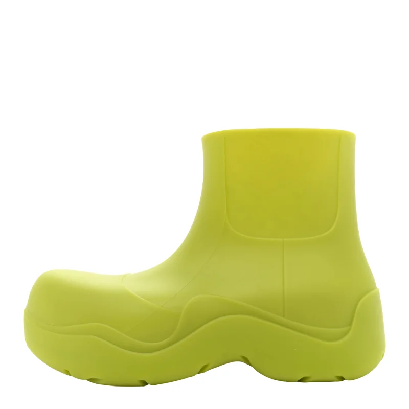 Women's Platform Chelsea Boots in Black for a Modern and Fashion - Forward AppearanceBottega Veneta Rubber Puddle Ankle Boots Women's Platform Chelsea Boots in Black for a Modern and Fashion - Forward AppearanceBottega Veneta Rubber Puddle Ankle Boots