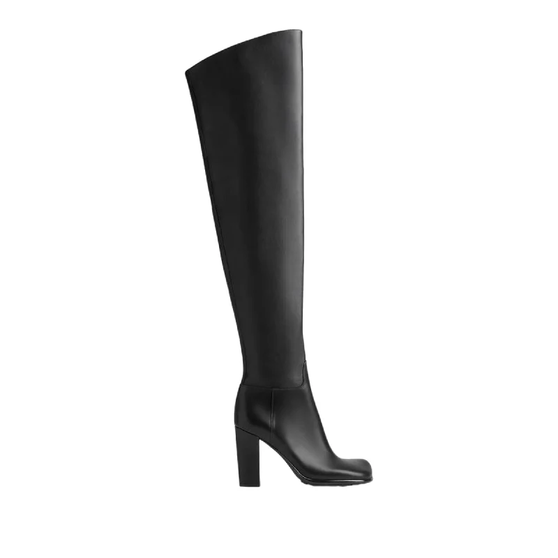 Women's Ankle Boots with Cut - Out Details in Beige for a Unique and Stylish EdgeBottega Veneta Storm Boots Women's Ankle Boots with Cut - Out Details in Beige for a Unique and Stylish EdgeBottega Veneta Storm Boots