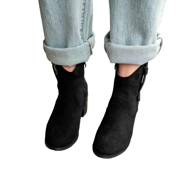 Women's Mid - Calf Suede Boots in Beige with Tassel Trim for a Boho - Inspired StyleJacey Boot In Black Women's Mid - Calf Suede Boots in Beige with Tassel Trim for a Boho - Inspired StyleJacey Boot In Black