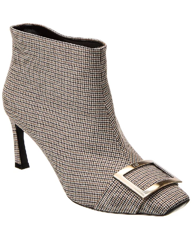Women's Thigh - High Stretch Boots in Black for a Sexy and Alluring OutfitRoger Vivier Logo Plaque Canvas Bootie Women's Thigh - High Stretch Boots in Black for a Sexy and Alluring OutfitRoger Vivier Logo Plaque Canvas Bootie