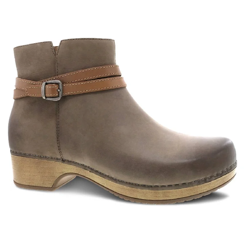 Women's Wedge - Heeled Ankle Boots in Navy Blue for a Comfortable and Trendy OptionWomen's Brook Ankle Boot In Taupe Women's Wedge - Heeled Ankle Boots in Navy Blue for a Comfortable and Trendy OptionWomen's Brook Ankle Boot In Taupe