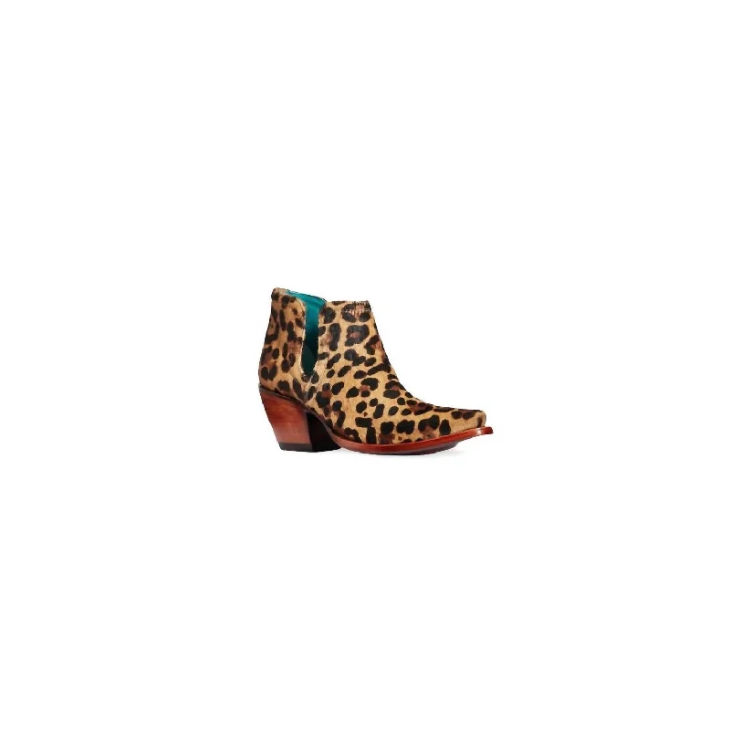 Women's Platform Chelsea Boots in Black for a Modern and Fashion - Forward AppearanceWomens Dixon Western Boots In Leopard Haircalf Women's Platform Chelsea Boots in Black for a Modern and Fashion - Forward AppearanceWomens Dixon Western Boots In Leopard Haircalf