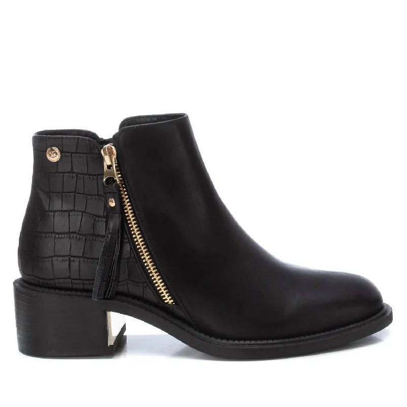 Women's Glitter - Embellished Ankle Boots in Gold for a Sparkly Party LookWomen's Faux Leather Ankle Boots In Black Women's Glitter - Embellished Ankle Boots in Gold for a Sparkly Party LookWomen's Faux Leather Ankle Boots In Black