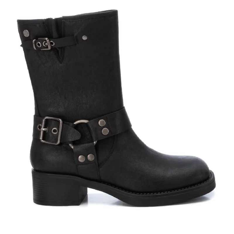 Women's Leather Motorcycle Boots in Dark Brown with Silver Hardware for a Cool Biker LookWomen's Faux Leather Booties In Black Women's Leather Motorcycle Boots in Dark Brown with Silver Hardware for a Cool Biker LookWomen's Faux Leather Booties In Black