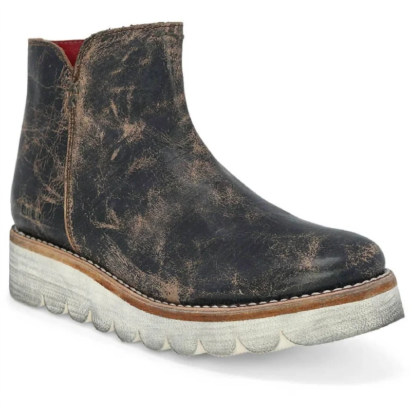 Women's Platform Chelsea Boots in Black for a Modern and Fashion - Forward AppearanceWomen's Lydyi Boot In Black Lux Women's Platform Chelsea Boots in Black for a Modern and Fashion - Forward AppearanceWomen's Lydyi Boot In Black Lux