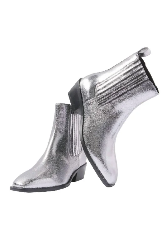 Plus Size Women's Embroidered Knee - High Boots in Burgundy for a Luxurious LookWomen's Metallic Leather Boot In Silver Plus Size Women's Embroidered Knee - High Boots in Burgundy for a Luxurious LookWomen's Metallic Leather Boot In Silver