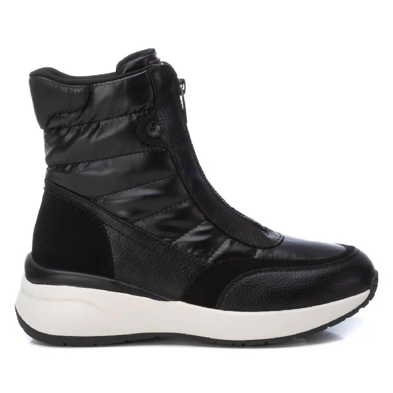 Women's Ankle Boots with Cut - Out Details in Beige for a Unique and Stylish EdgeWomen's Sporty Ankle Boots In Black Women's Ankle Boots with Cut - Out Details in Beige for a Unique and Stylish EdgeWomen's Sporty Ankle Boots In Black