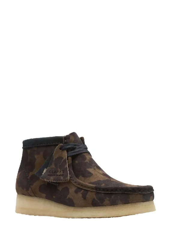 Women's Platform Chelsea Boots in Black for a Modern and Fashion - Forward AppearanceWomen's Wallabee Boot In Black/khaki Floral Women's Platform Chelsea Boots in Black for a Modern and Fashion - Forward AppearanceWomen's Wallabee Boot In Black/khaki Floral