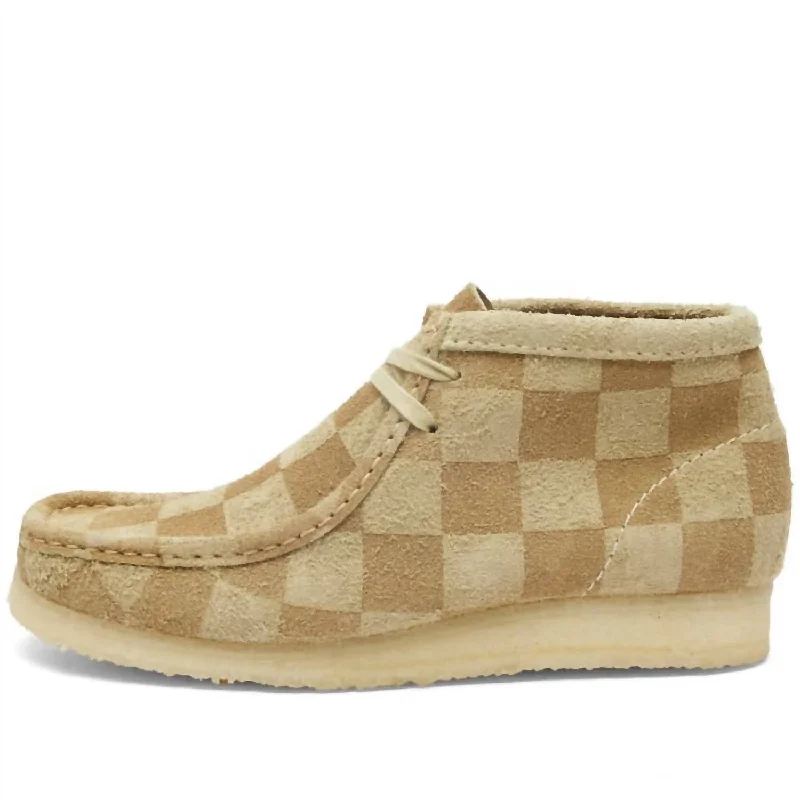 Plus Size Women's Waterproof Snow Boots in Gray for Winter AdventuresWomen's Wallabee Boot In Maple Check Plus Size Women's Waterproof Snow Boots in Gray for Winter AdventuresWomen's Wallabee Boot In Maple Check